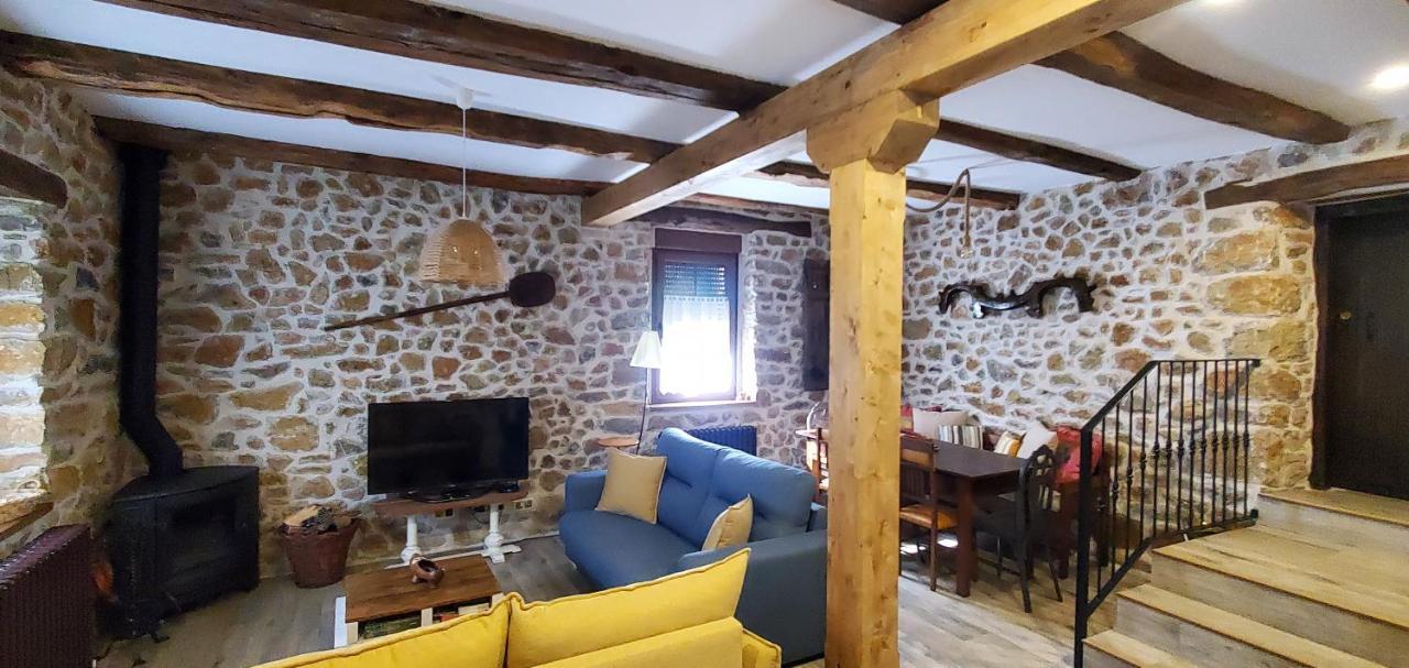 Casa Rural Carmen Luna Mallo de Luna Eksteriør billede